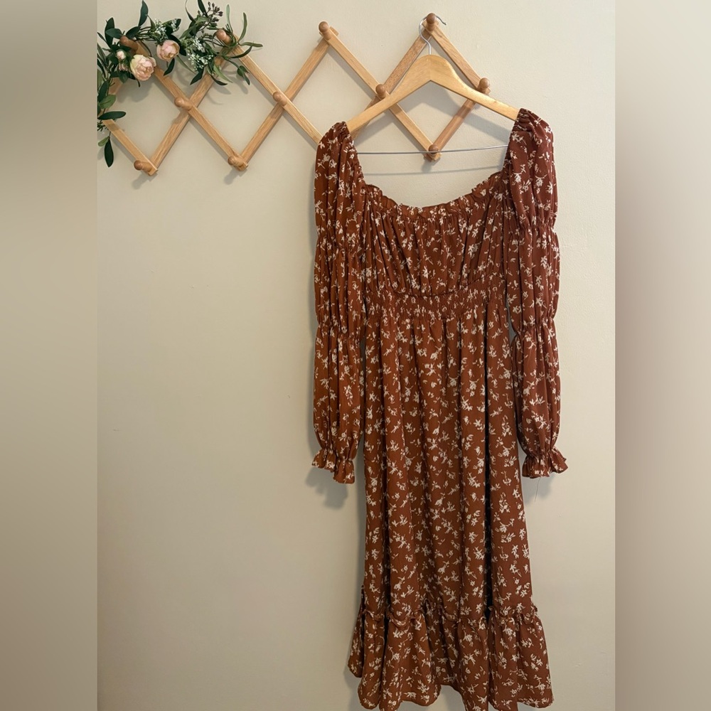 Astr Brown Floral Long Sleeve Midi Dress
